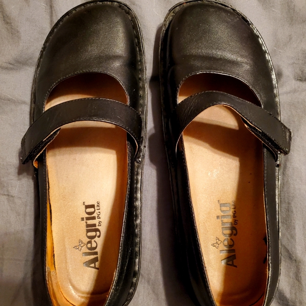 Alegria Mary Janes Black Leather 8.5